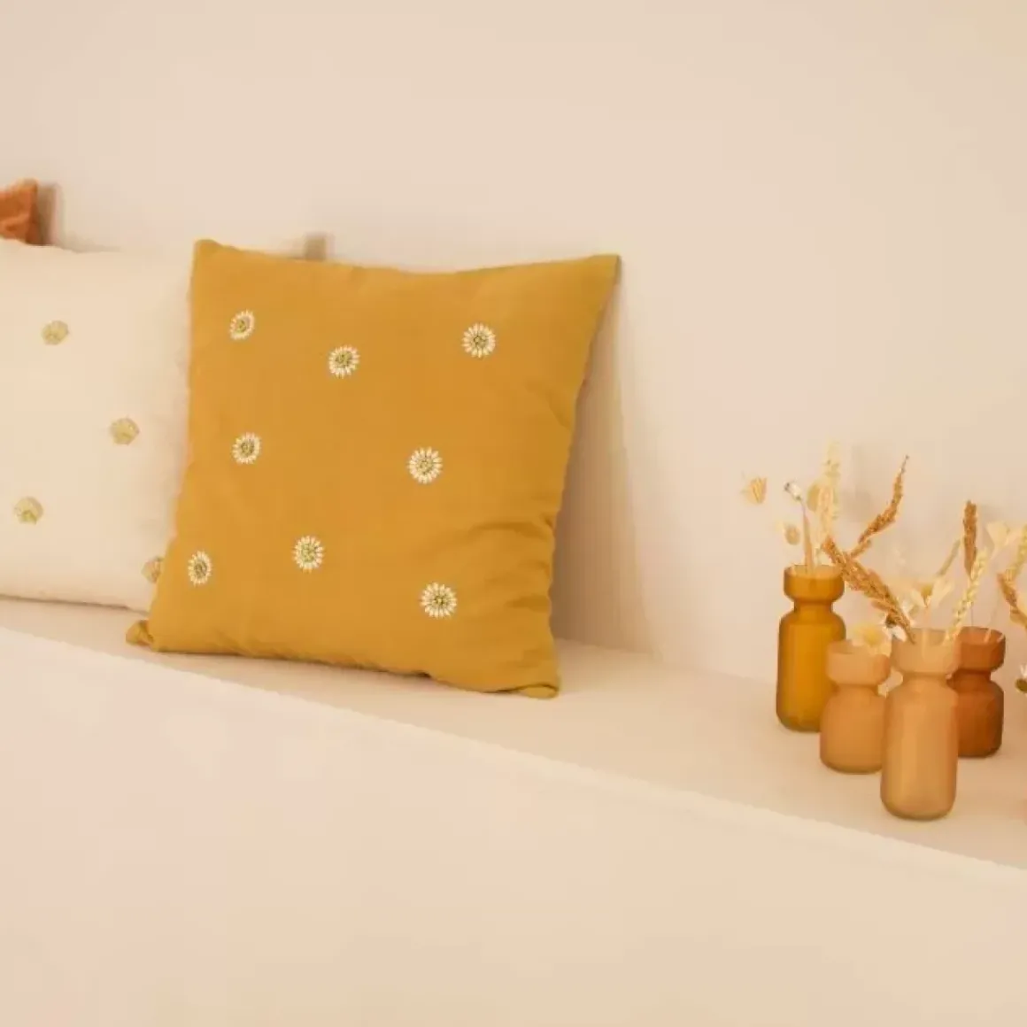 A La Glazen Vaasje Klein Frosted Mustard