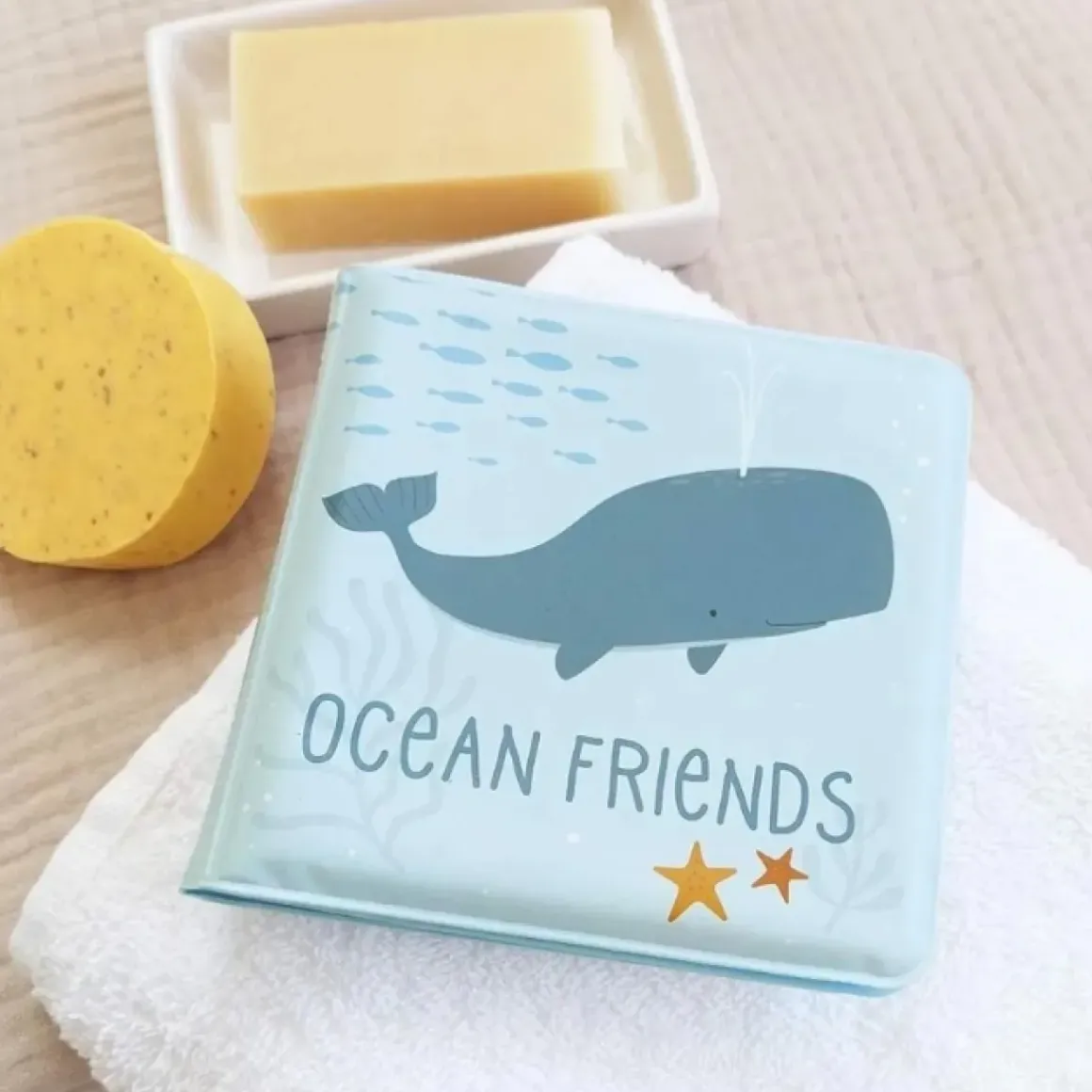 A Little Lovely Company Badboekje Ocean Friends
