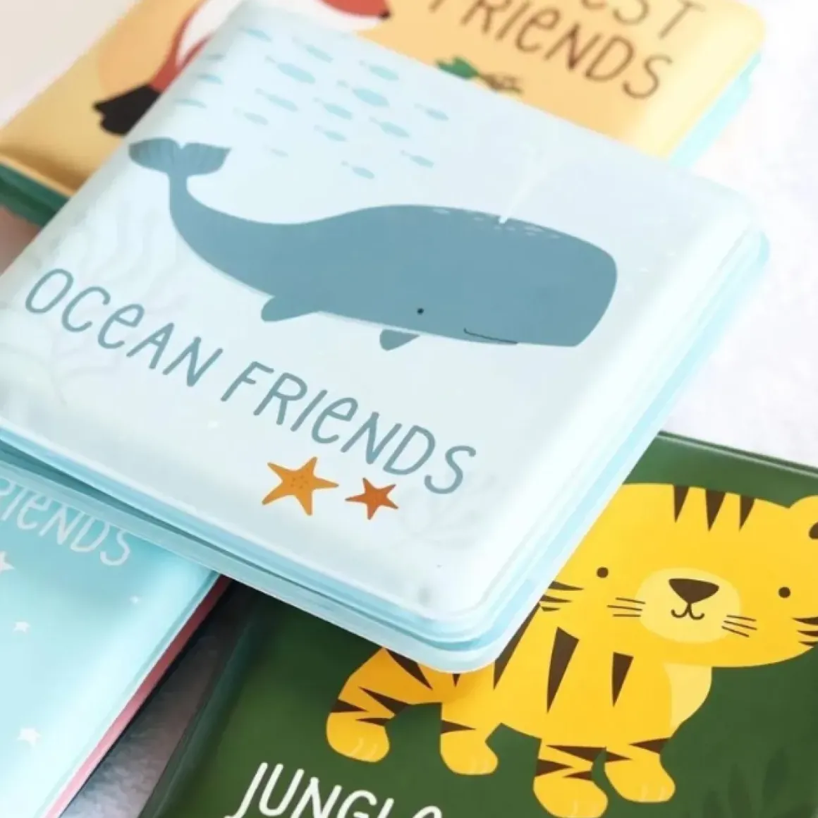 A Little Lovely Company Badboekje Ocean Friends