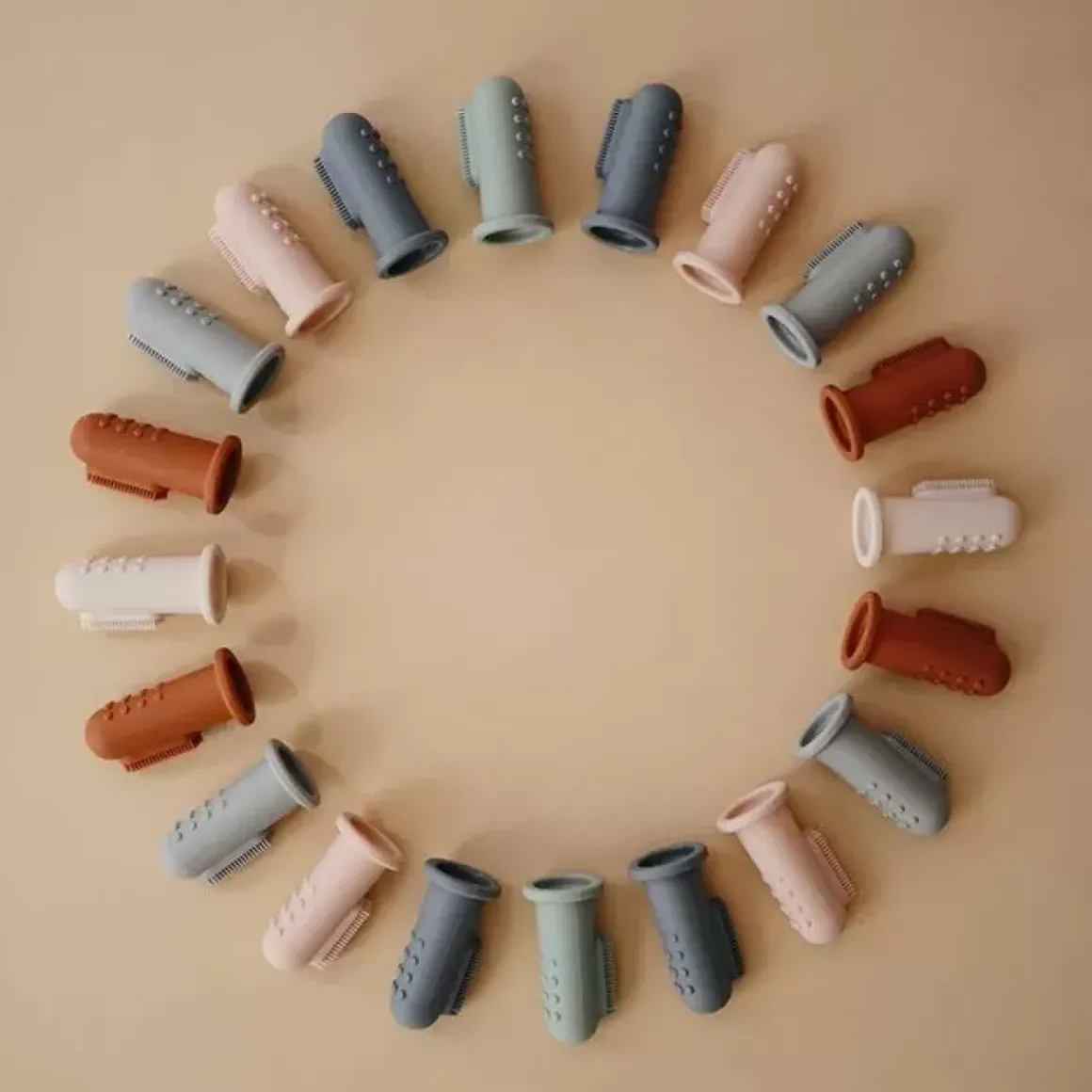 Baby Tandenborstel Shifting Sand/Blush Mushie & Co