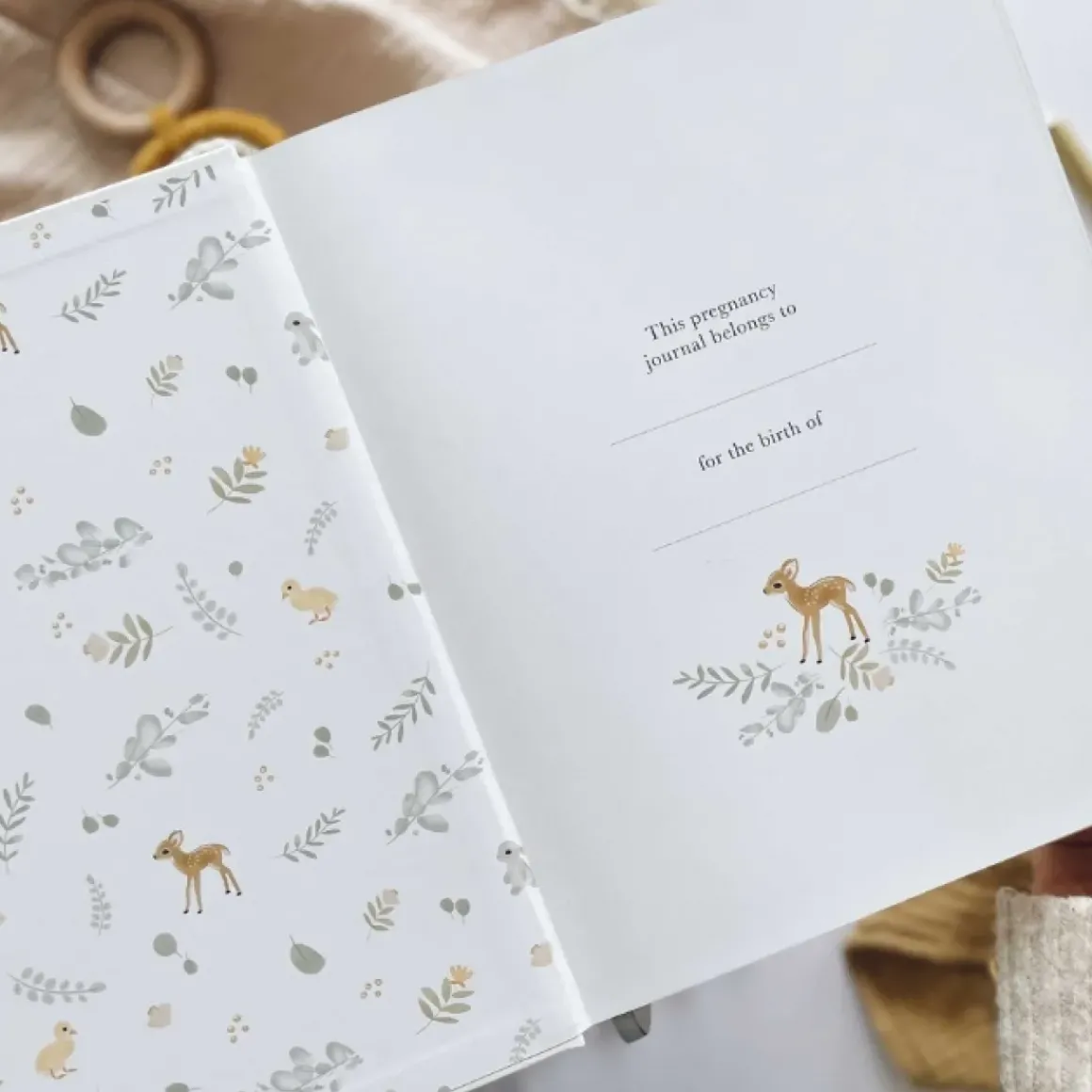 Blush & Gold Zwangerschapsdagboek Dieren