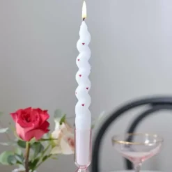 Gedraaide Kaarsen Met Hartjes - Romantische Tafeldecoratie - Ginger Ray