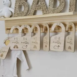 Houten Maathangers Hello Baby Ginger Ray