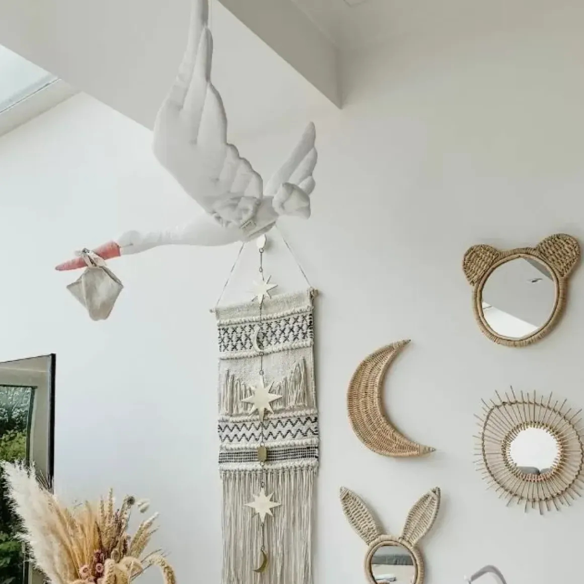 Linnen Ooievaar Wit Met Buideltje Love Me Decoration
