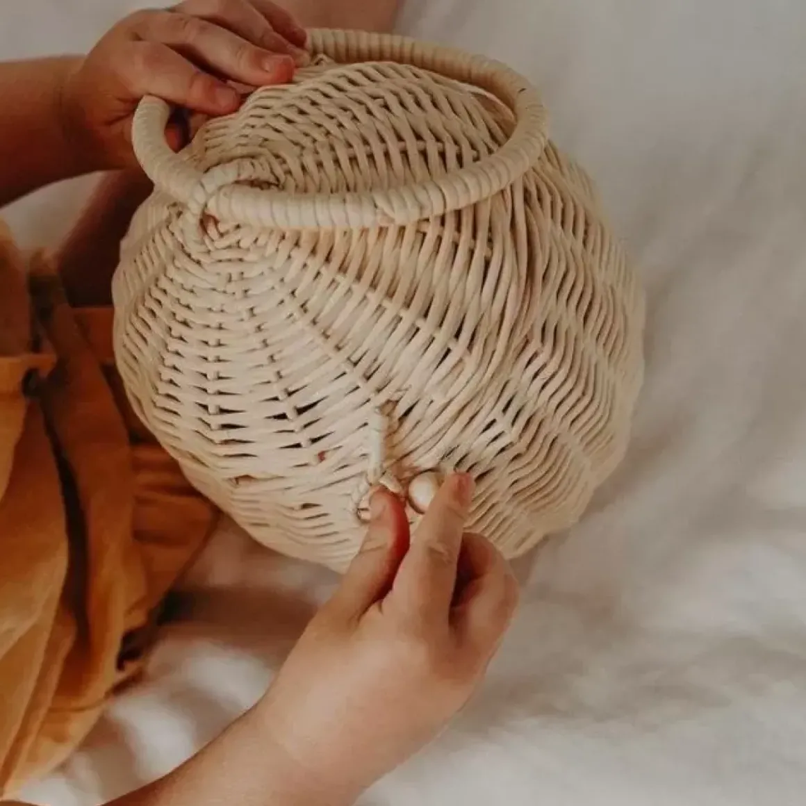 Mandje Egg Olli Ella