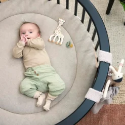 Meyco Boxkleed Rond Knit Basic Teddy Sand Melange 95Cm - Zachte En Stijlvolle Boxkleed Voor De Babykamer!