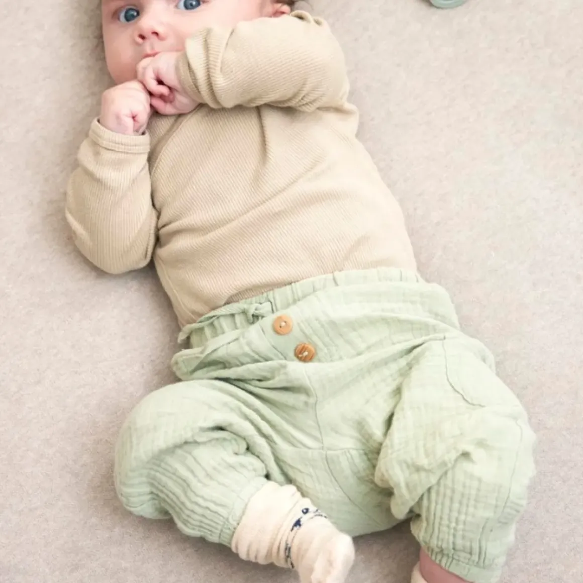 Meyco Boxkleed Rond Knit Basic Teddy Sand Melange 95Cm - Zachte En Stijlvolle Boxkleed Voor De Babykamer!
