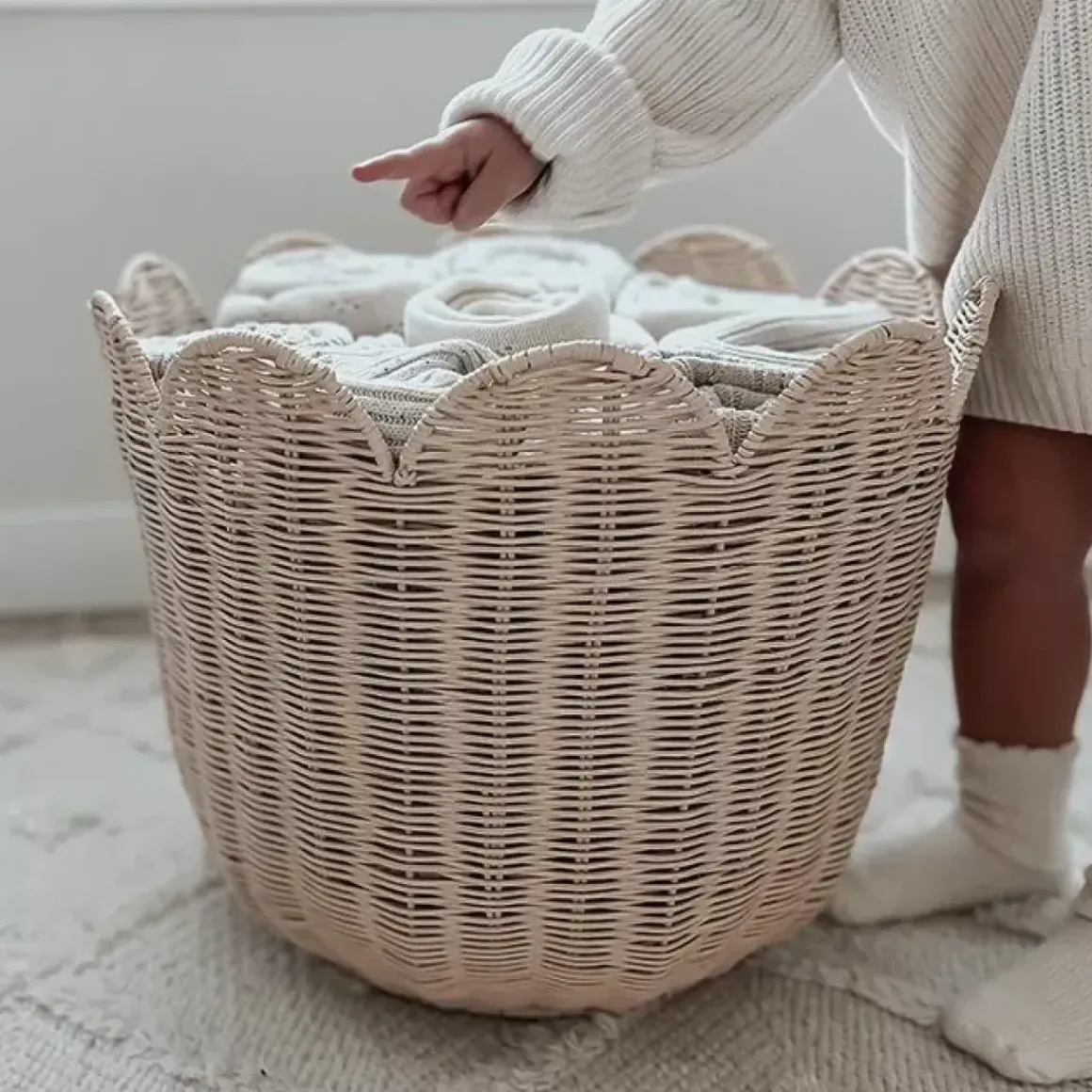 Olli Ella Bloemenmand Rotan