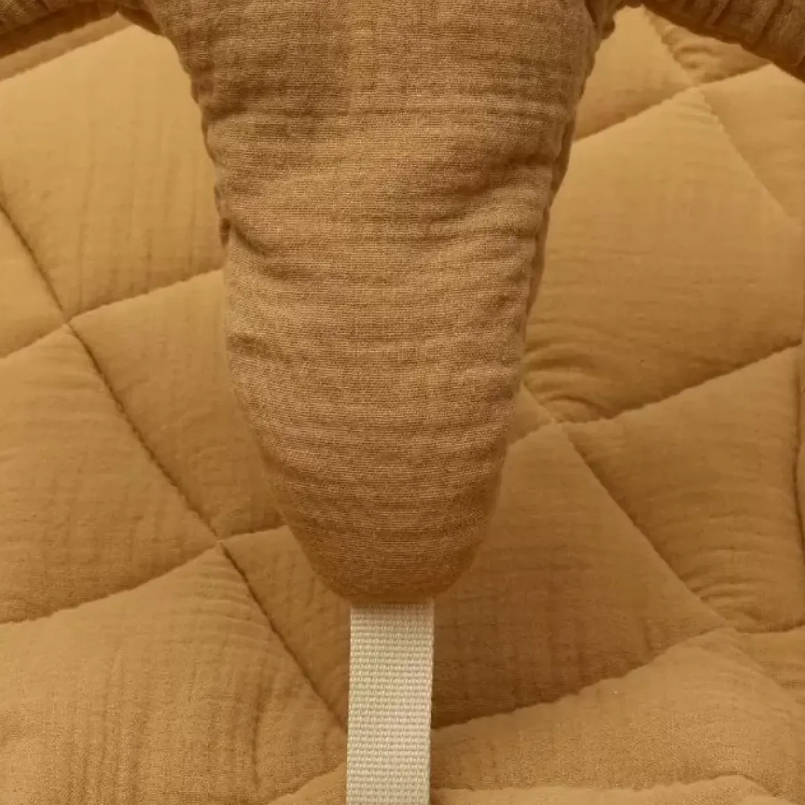 Wipstoeltje Levo Beukenhout Camel Charlie Crane