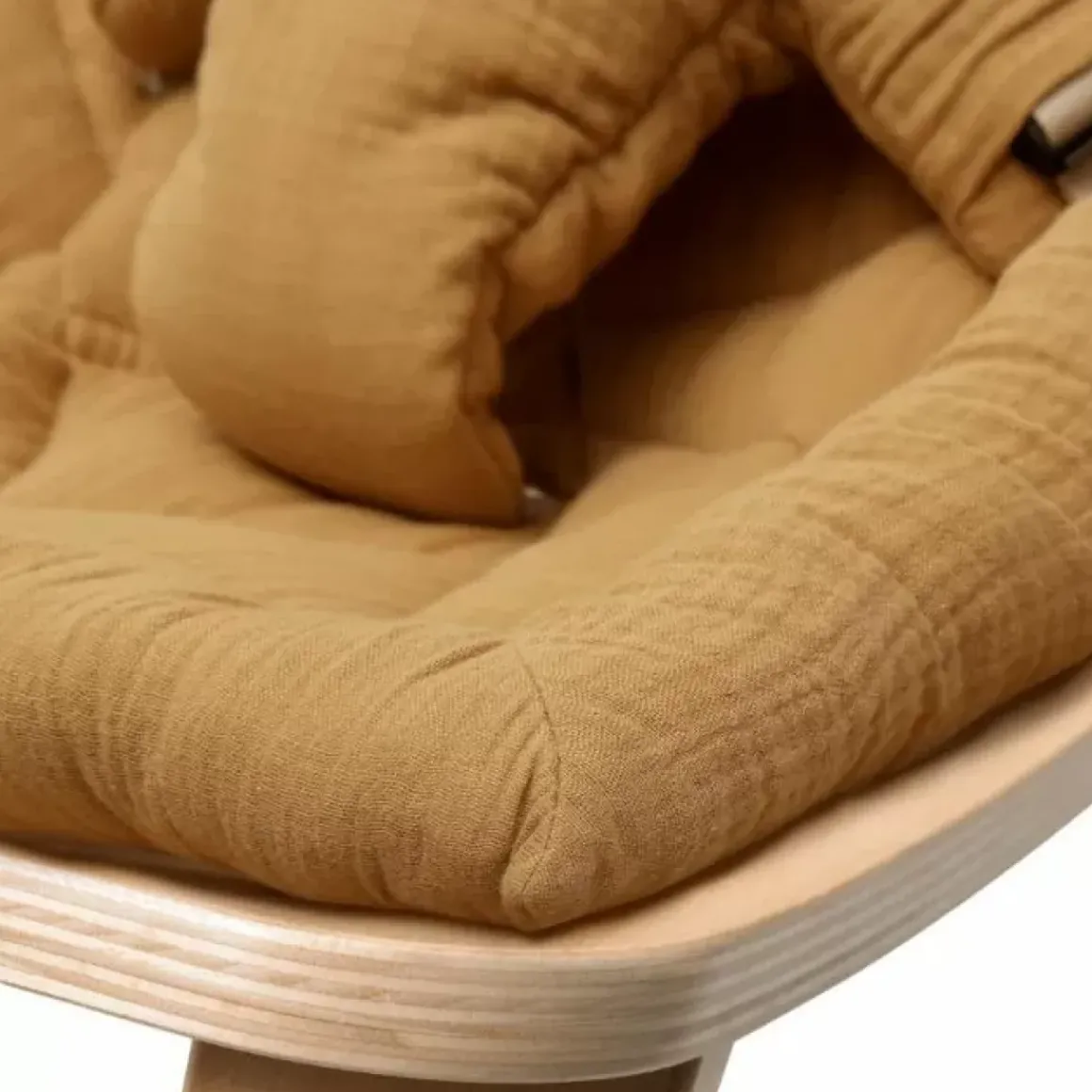 Wipstoeltje Levo Beukenhout Camel Charlie Crane